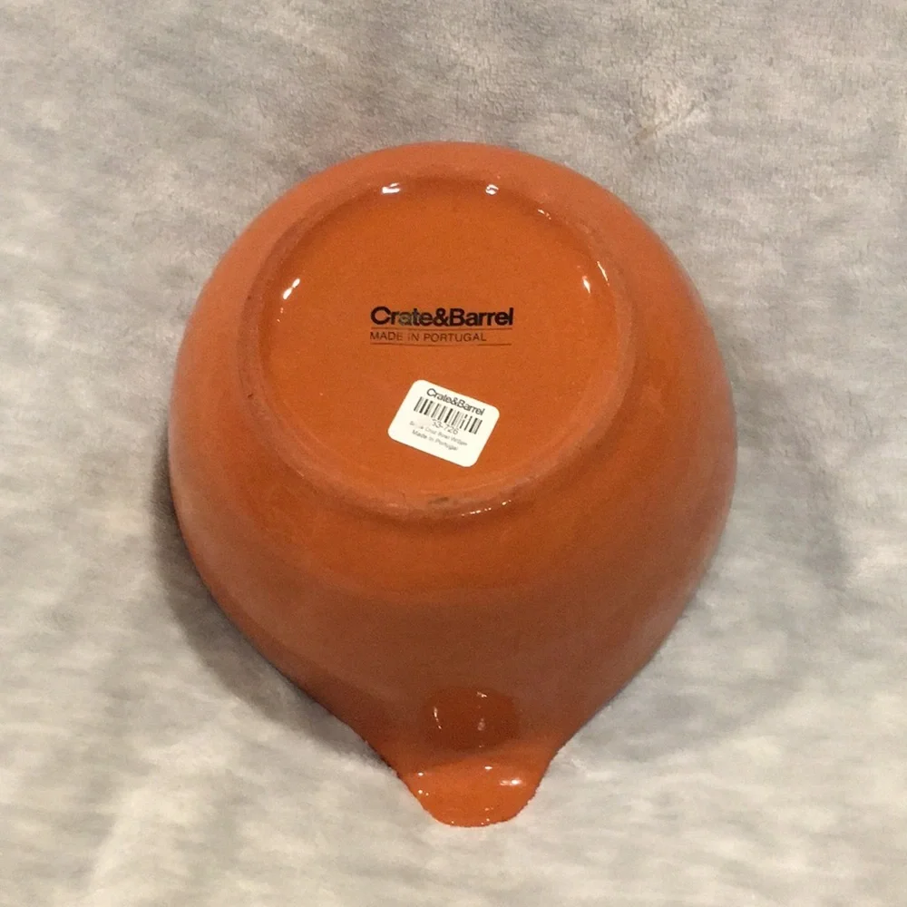 Crate & Barrel Sunflower Juicing Bowl glazed Ceramic Portugal NWT 7.5”x6.5”